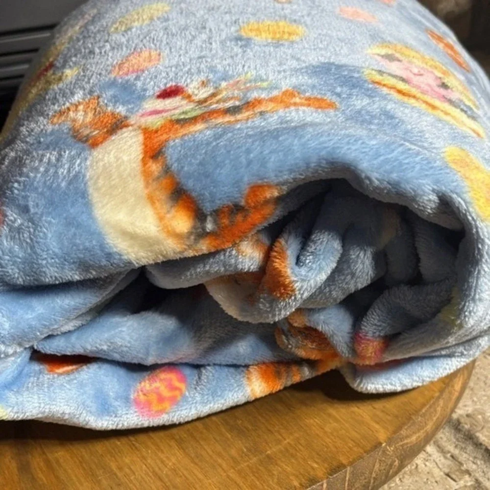 Disney Winnie the Pooh Easter Spring Soft Plush Throw Blanket Big One 5x6 NEW